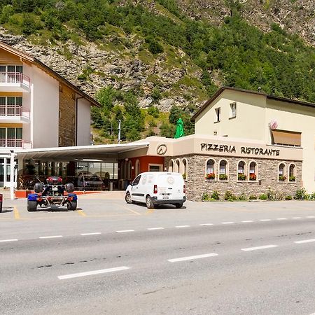 Hotel-Restaurant Ackersand Exterior foto